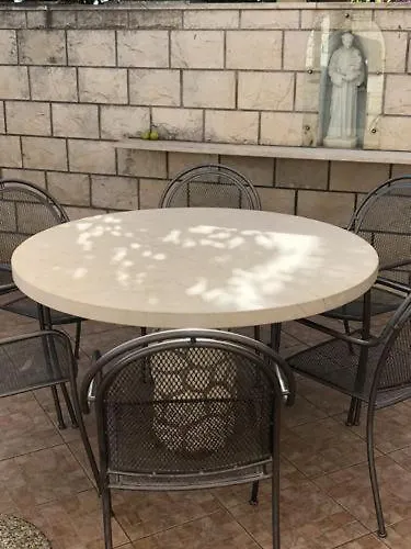 Διαμέρισμα Adria *