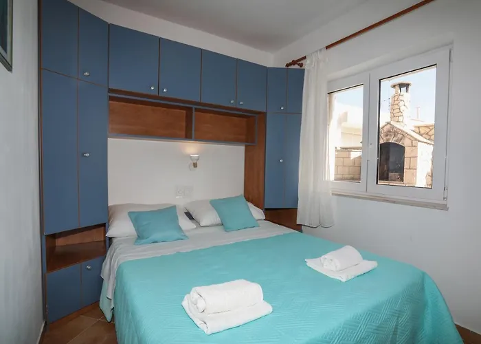 Adria Διαμέρισμα Χβαρ