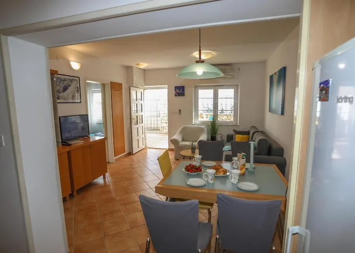 Διαμέρισμα Adria Χβαρ