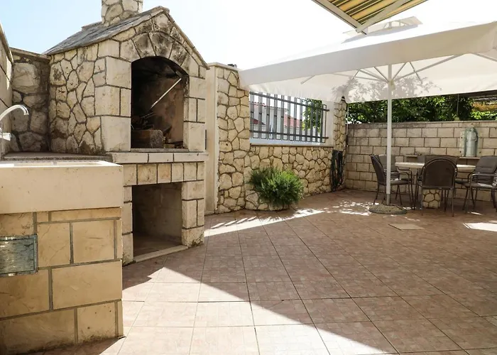 Adria Apartamento Hvar Town